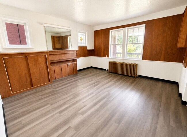 Foto del edificio - 144 Sumner Ave