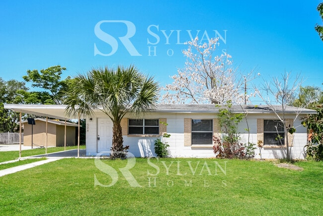 Foto del edificio - The living is easy in this 3 bedroom, 1 bathroom home