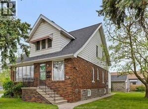 Building Photo - 306 Foch Ave