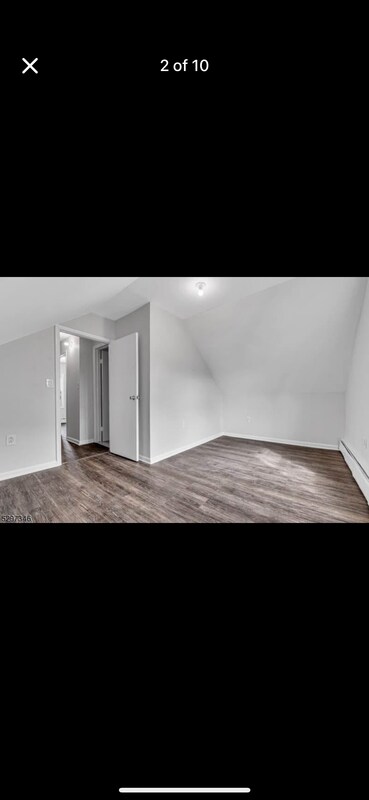Foto principal - 233 Pine St