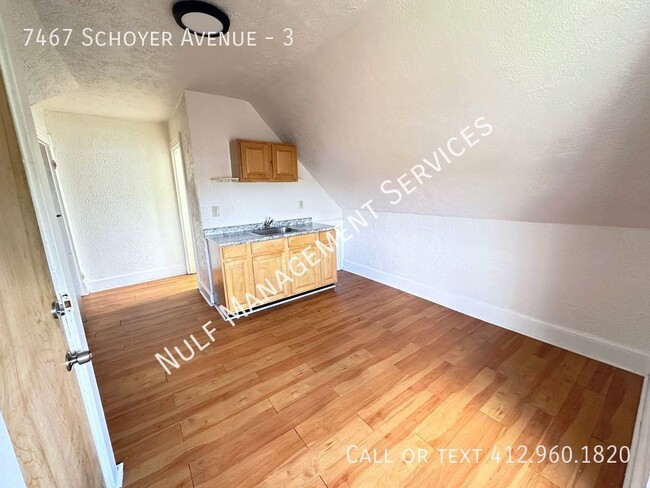 Photo - 7467 Schoyer Ave Apartment