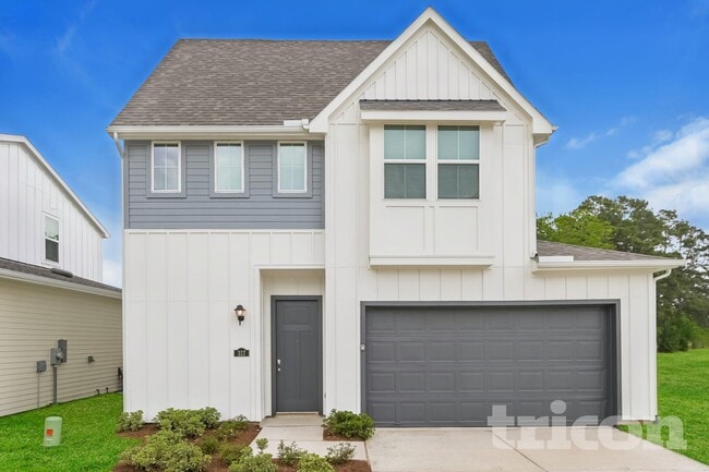 Building Photo - 9835 Willow Creek Commerce Dr