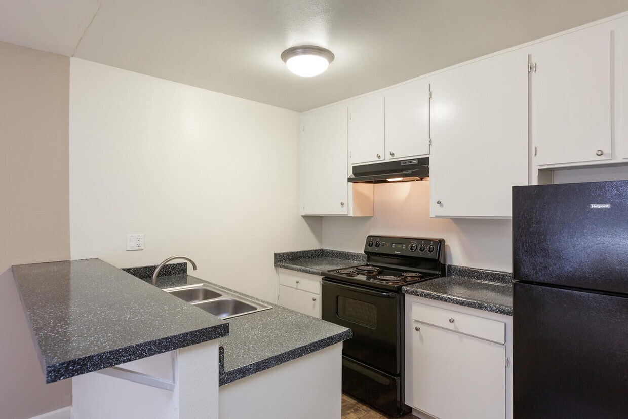 Primary Photo - Elan Sandrock Place