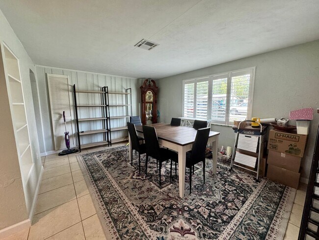 Foto del edificio - REMODELED Eustis 2/2 with NO HOA!