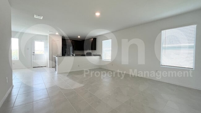 Building Photo - 2629 Pebbleton Dr