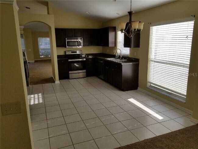 Foto del edificio - 1424 Wylie Ct