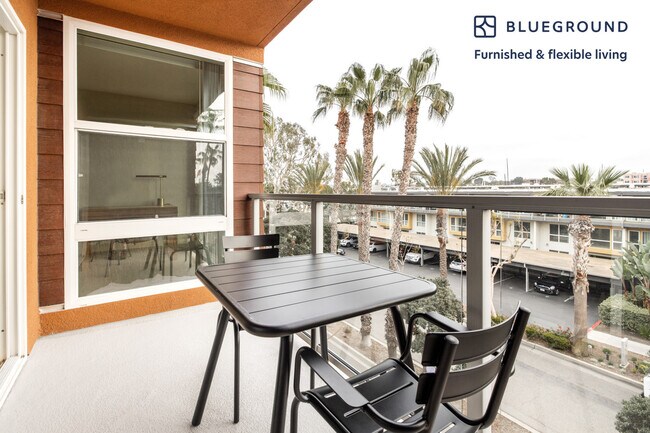 Building Photo - 14035 Tahiti Way