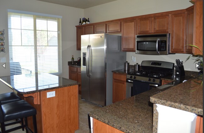 Building Photo - 3118 W Bald Mountain Dr