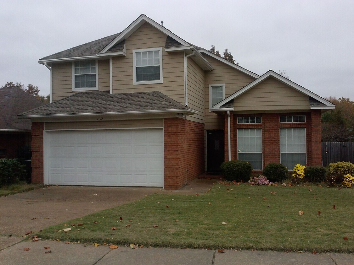 Foto principal - 5472 Sweetwater Ln