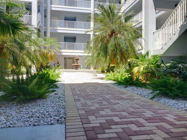 Foto del edificio - 2001 Bal Harbor Blvd