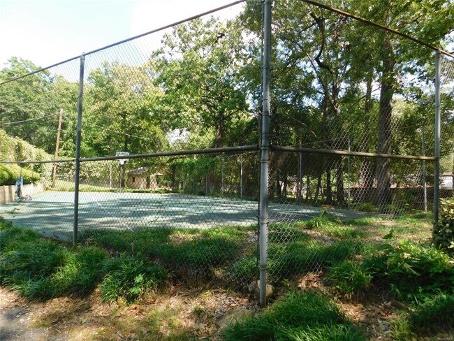 Building Photo - 56 Briarcliff Rd