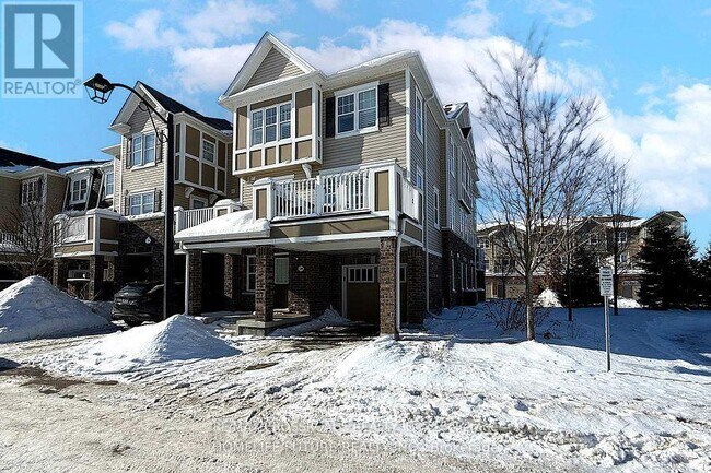 Photo du bâtiment - 239 Netherby Ln