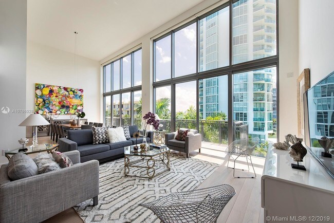 Foto del edificio - 6000 Collins Ave