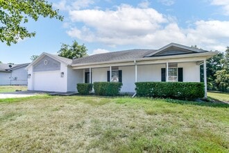 Building Photo - 2636 Buffalo Dr E