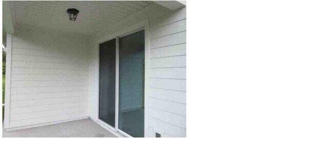 Building Photo - 319 Richmond Dr