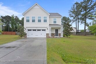 Building Photo - 305 Vilas Way S