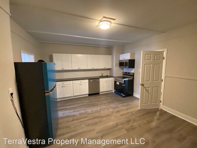 Foto del edificio - 3 br, 1 bath House - 103 W Broad Street
