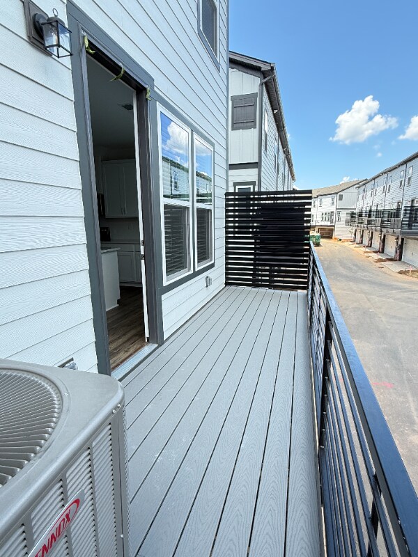 Foto del edificio - 5019 Westmead Ln