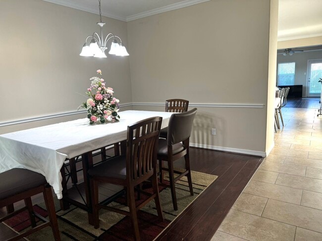 Foto del edificio - 4118 Ponderosa Hills Ln