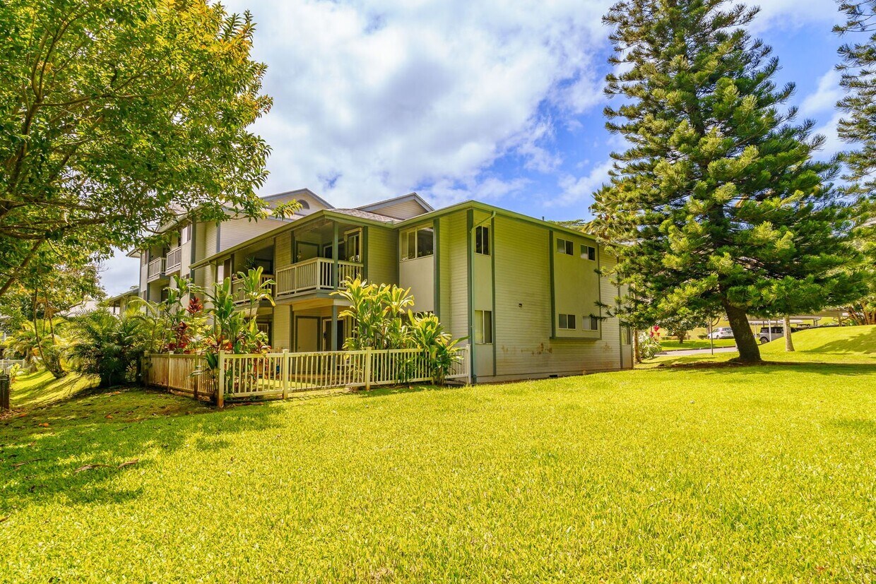 Primary Photo - Spacious and Peaceful Townhome in Mililani