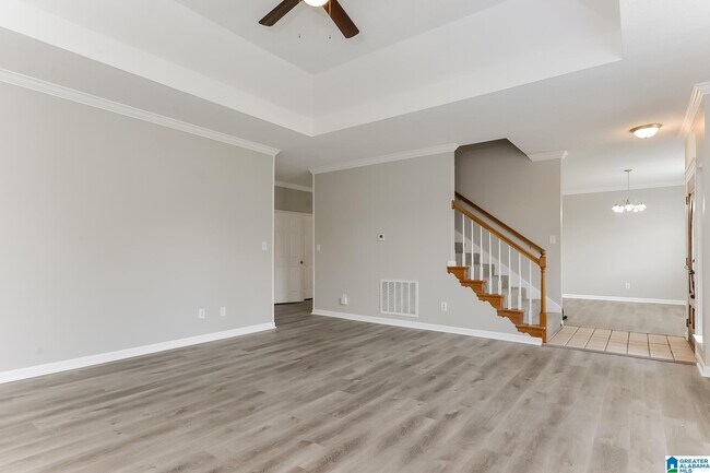 Building Photo - 6005 Russet Meadows Dr