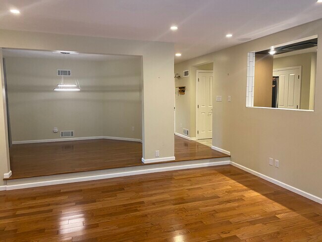 Photo - 1585 Stone Mansion Dr Townhome