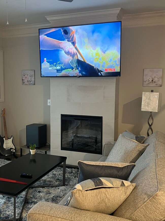 Foto del edificio - 2011 Honeycutt Dr