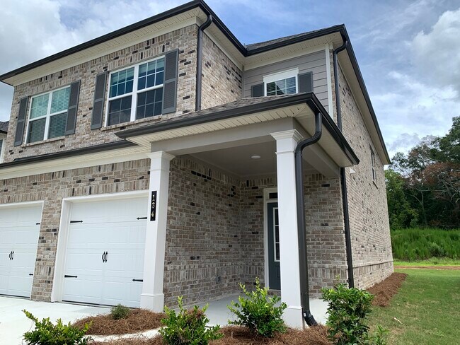Building Photo - 134 Green Love Ln