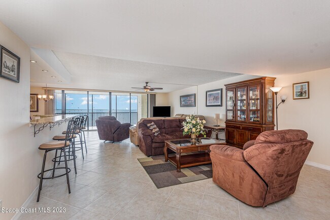 Foto del edificio - 525 Indian River Ave