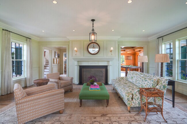 Foto del edificio - 65 Butler's Cove Rd