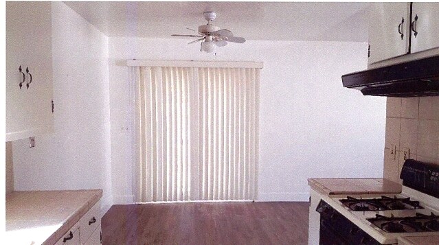 From Kit to dining and sliding door to back yard - 143 S Myrtle Ave