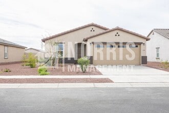 Building Photo - 1131 E Brookwood Dr