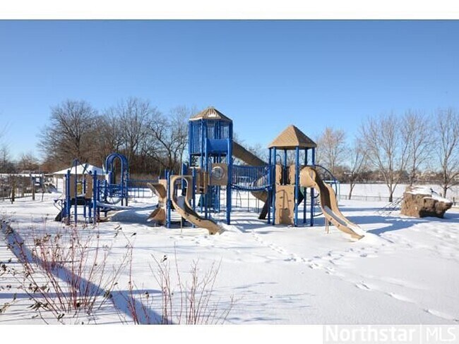 Building Photo - 8449 Kimball Dr