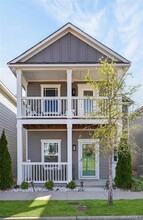 Building Photo - 132 Ave of The Orchards