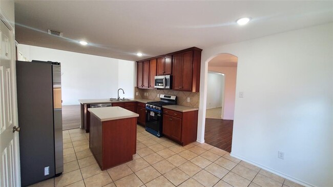 Foto del edificio - 2814 Silver Point Ln