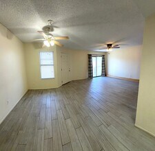 Building Photo - 2040 S Longmore
