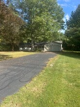Building Photo - 16171 W River Rd