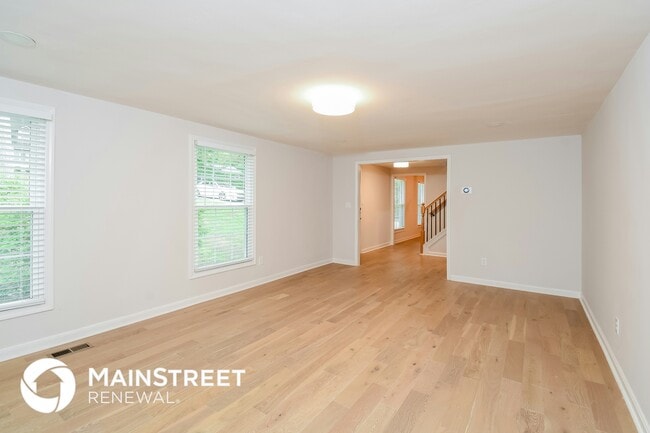 Foto del edificio - 234 Pinehurst Ln