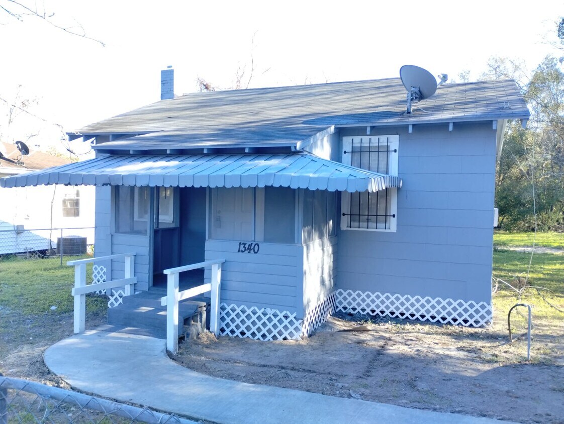 1340 Ida St, Jacksonville, FL 32208 House Rental in Jacksonville, FL