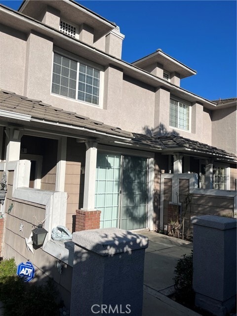 Primary Photo - 6415 Seldon Way