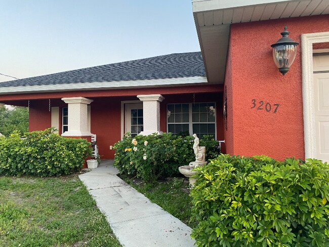 Foto del edificio - 3207-3259 59th St W