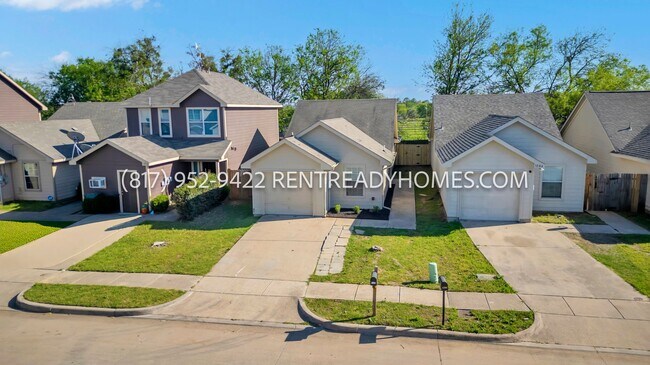 Foto del edificio - 1508 Pine Ln