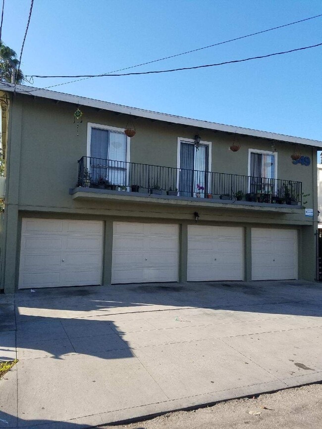 Building Photo - 549 Nebraska Ave