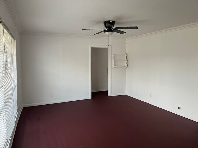 Building Photo - 1306 Scarborough Ln