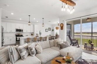 Building Photo - 5715 Double Eagle Cir