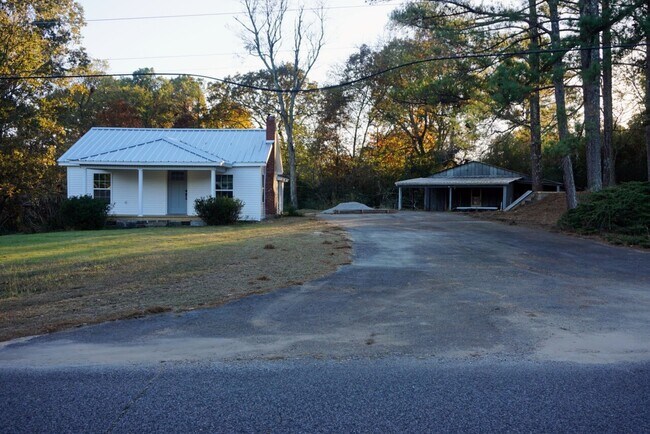 Building Photo - Craftsman's Cottage