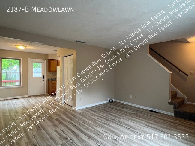 Photo - 2187-B Meadowlawn- House