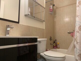 Interior Photo - 145 SW 15th Ave