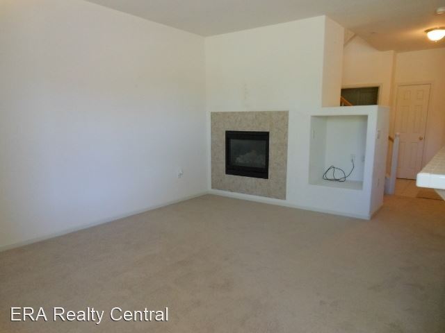 Primary Photo - 2 br, 2 bath House - 6060 Ingleston #1213