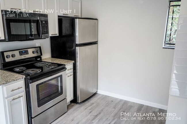 Building Photo - Experience The Elm Lifestyle